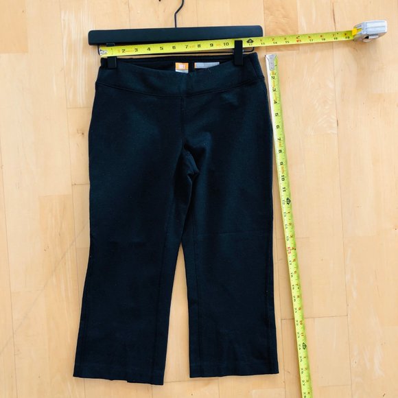 Lucy Black 3/4 Lotus Collection Pants - Picture 6 of 8